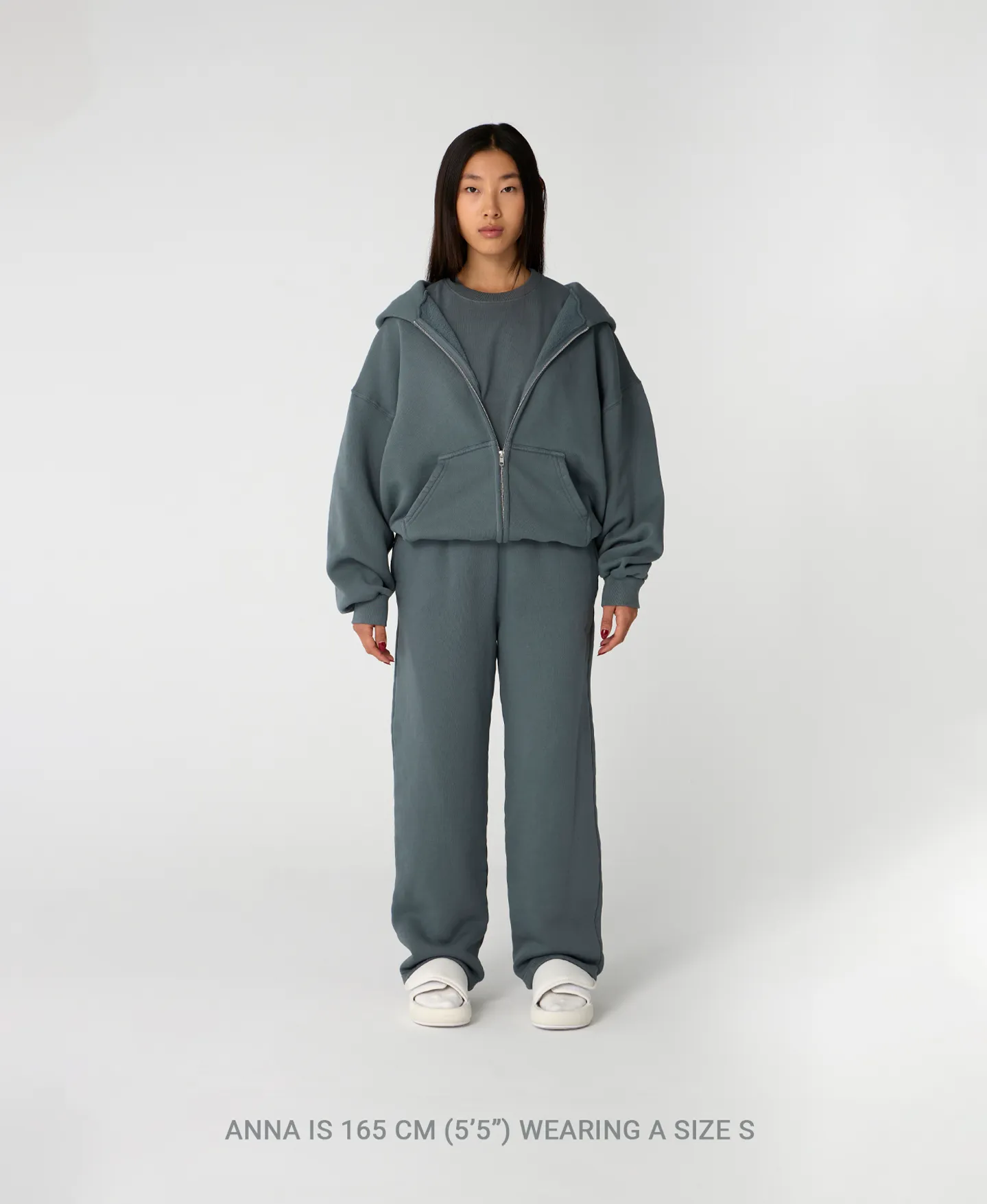450 GSM 'Ecru' Zipper