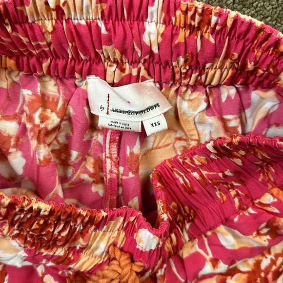 💗Anthropologie Kari floral wide leg bohemian pants
