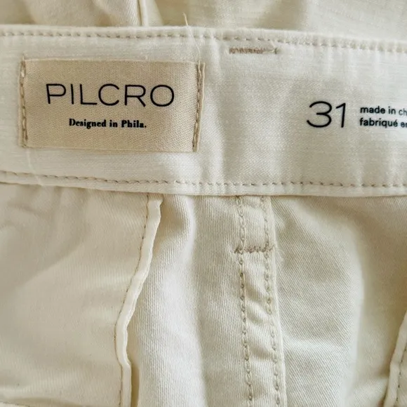 ANTHROPOLOGIE Pilcro Cargo Bermuda Shorts Cream Size 31 NEW