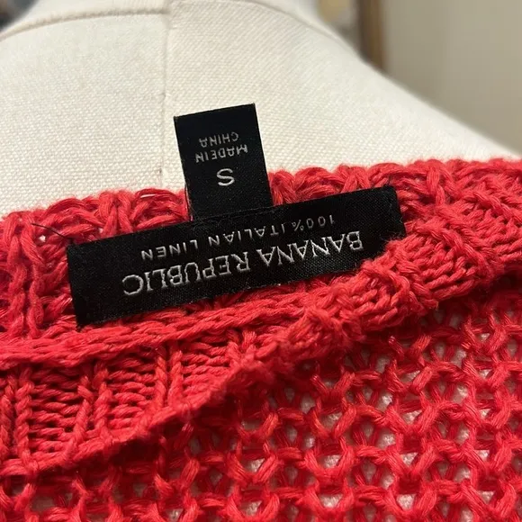 Banana Republic 100% Linen Chunky Knit V-Neck Sweater Red Small