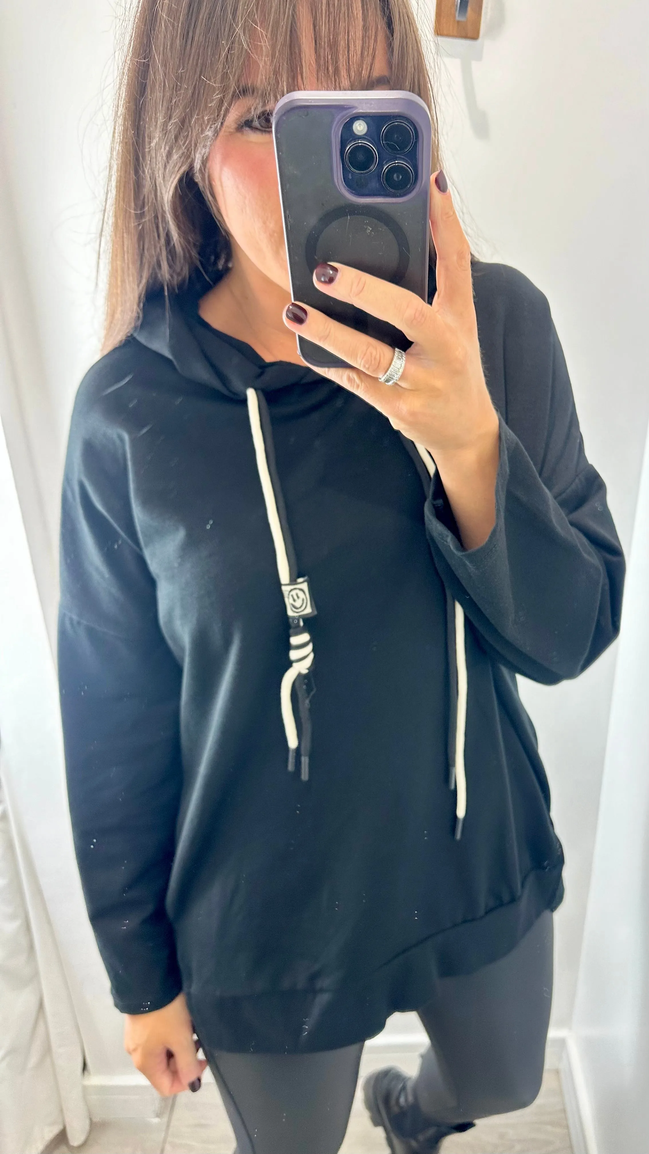 BLACK PLAIN LIGHTWEIGHT HOODIE