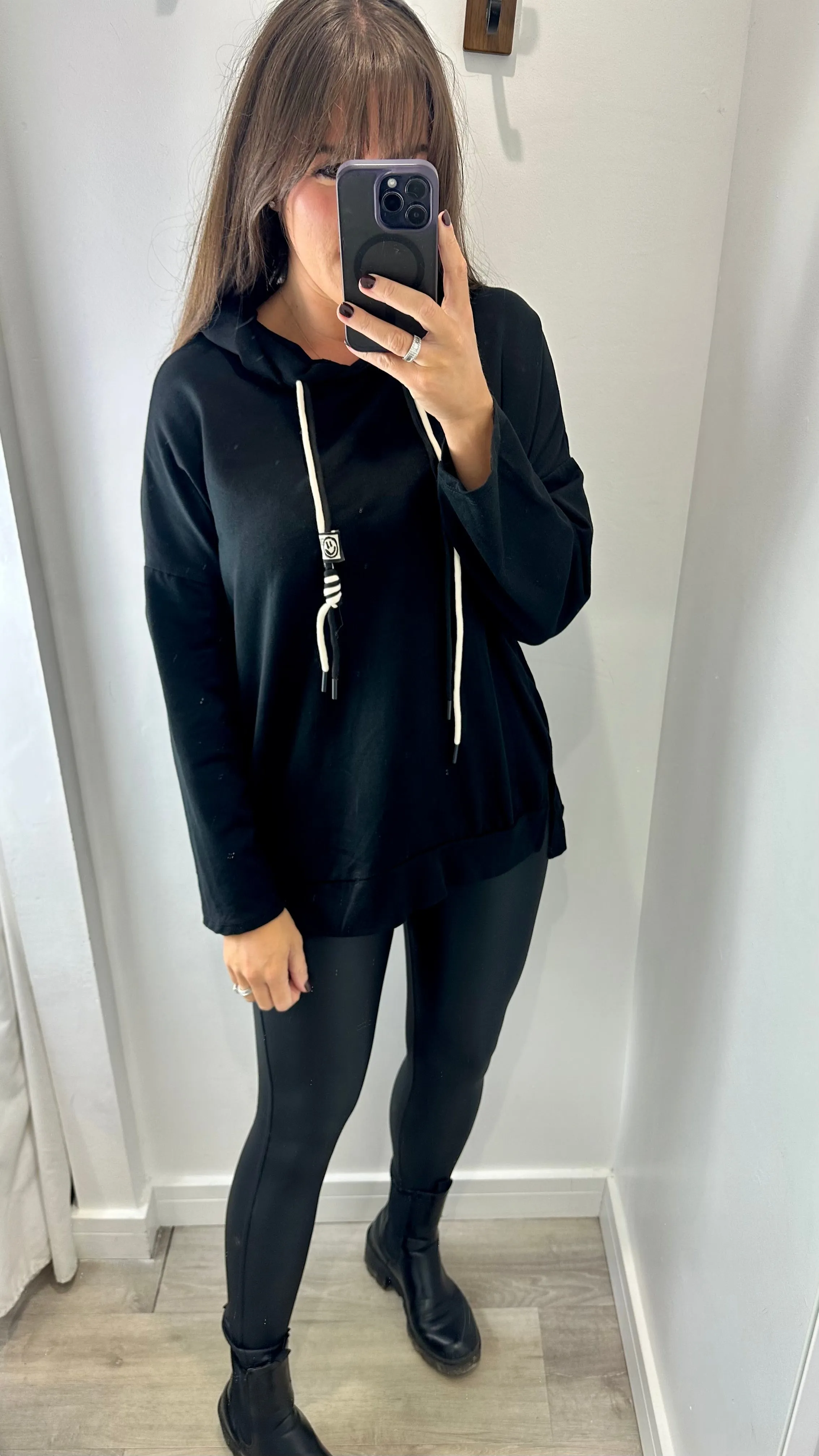 BLACK PLAIN LIGHTWEIGHT HOODIE