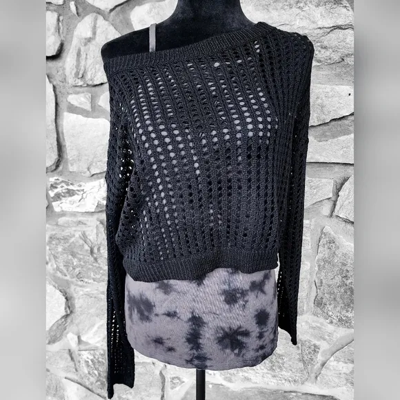 Black Wide Hole Knit Women's Sweater
