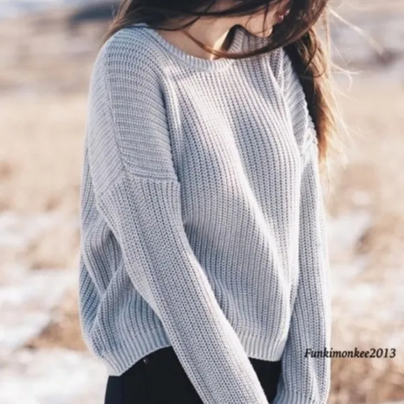 BRANDY MELVILLE gray knit sweater grey