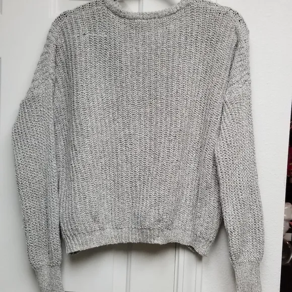 BRANDY MELVILLE gray knit sweater grey