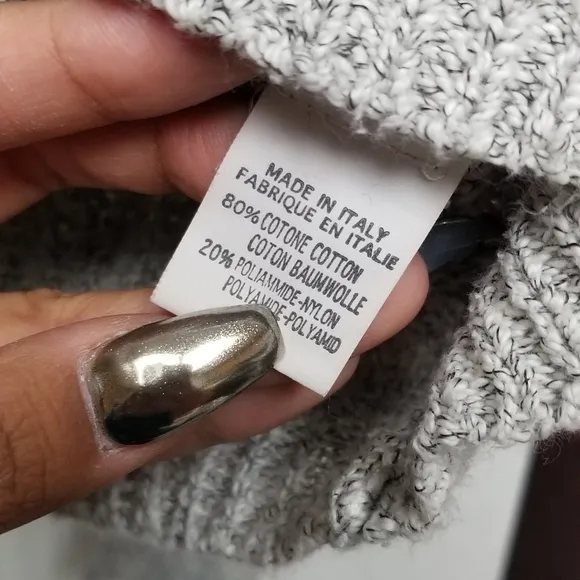 BRANDY MELVILLE gray knit sweater grey