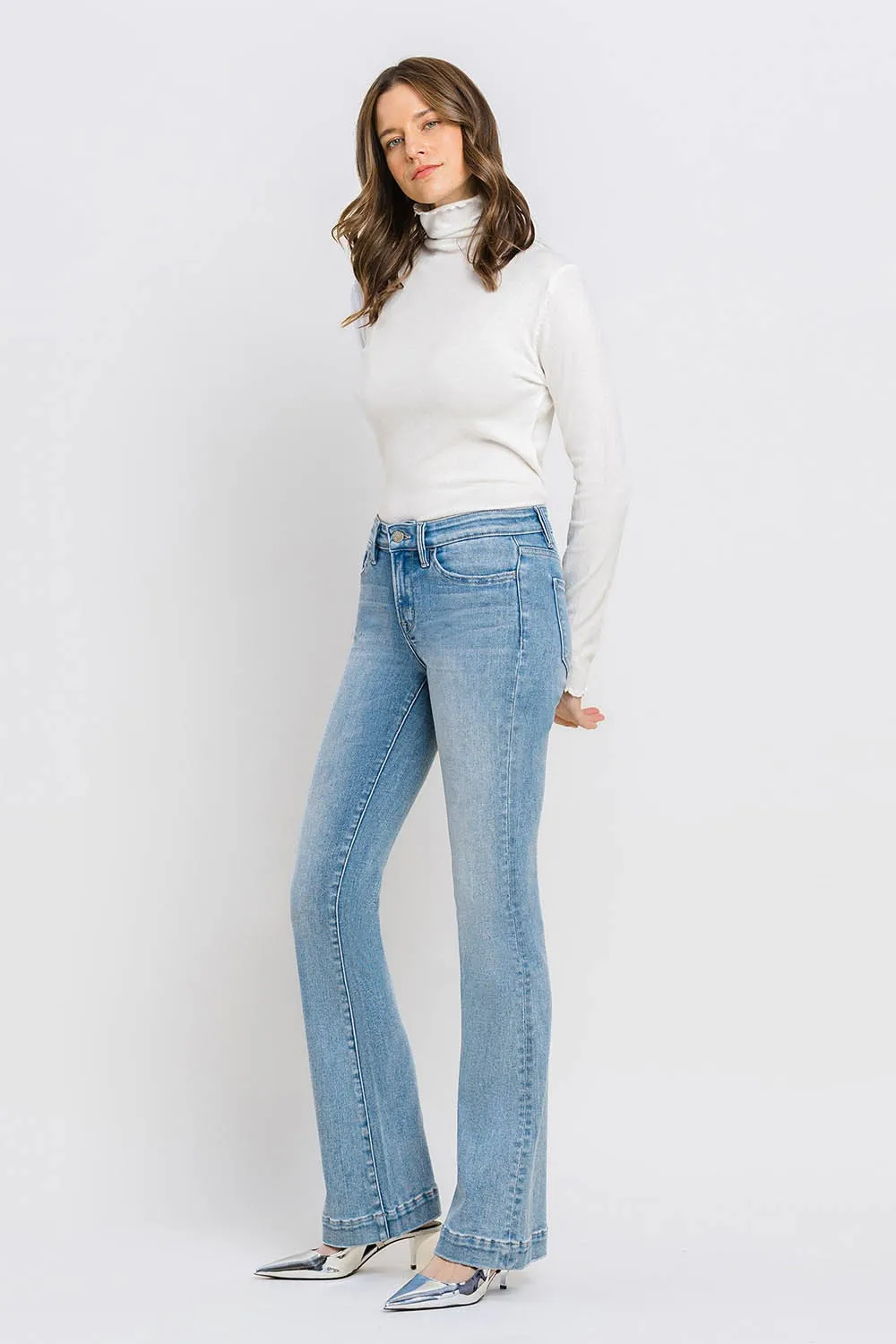 Bri MR Bootcut Jeans