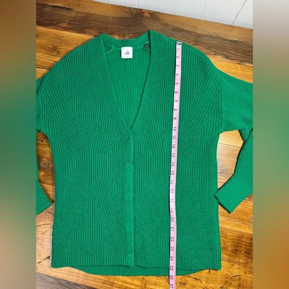 Cabi Women’s Emerald Kelly Green Lucky Cardigan Chunky Knit Button V-Neck Size S