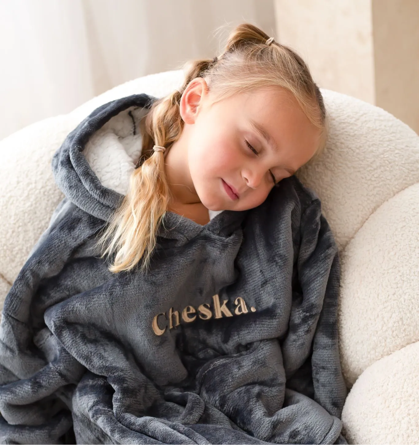 Child Oversized Hooded Blanket