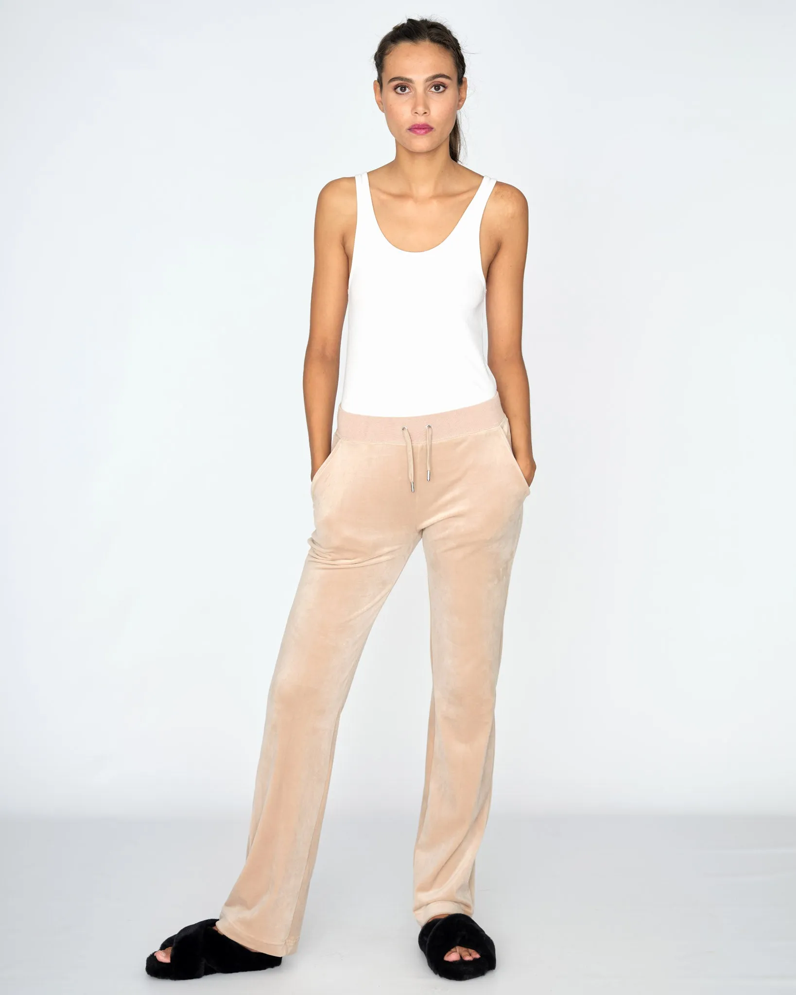 Classic Velour Diamante Del Ray Pant Warm Taupe