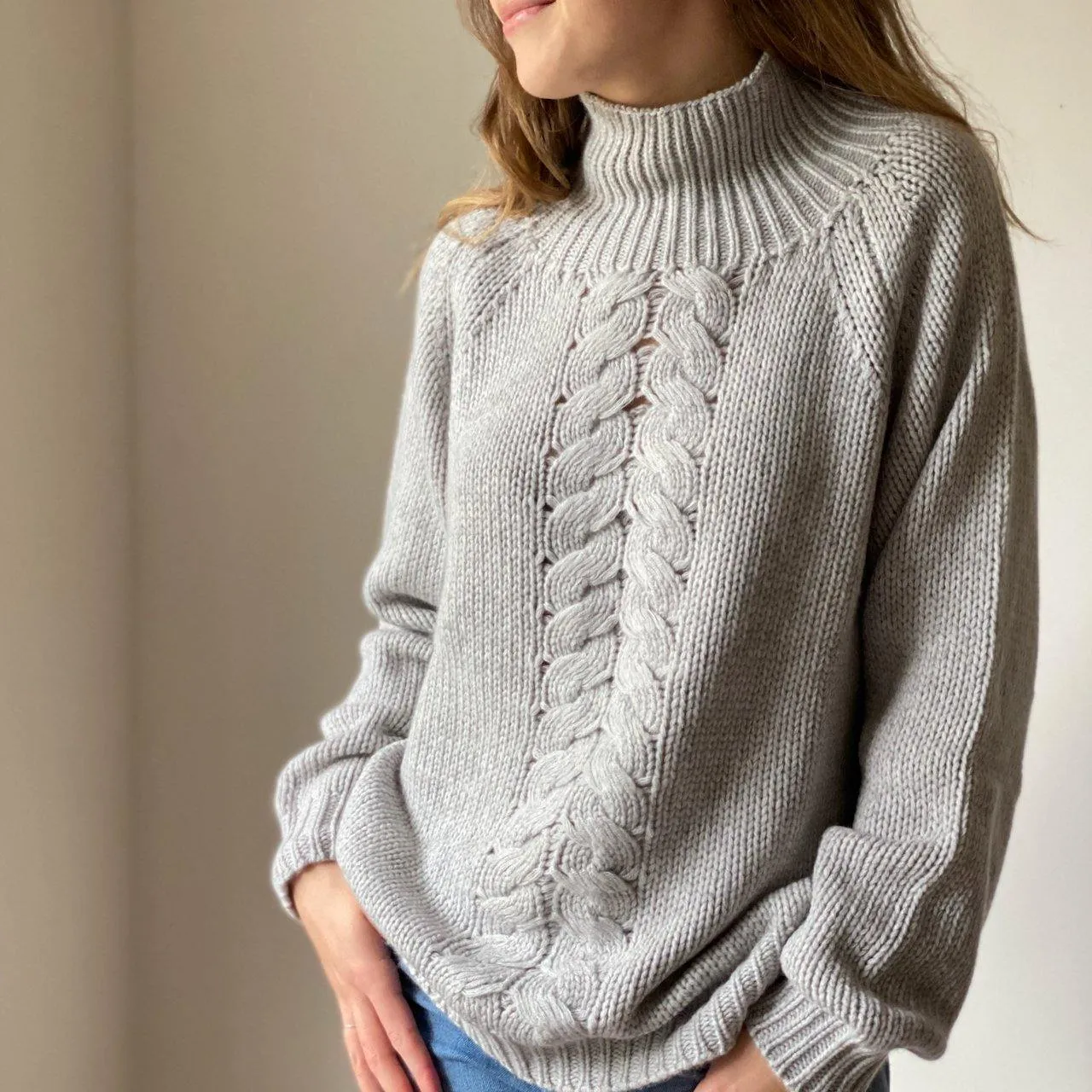 Dea Sweater