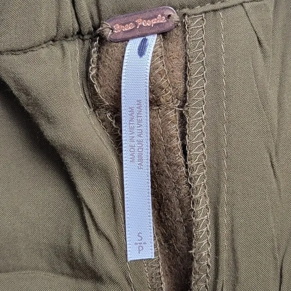 Free People Charli Wool Longline  Academia Inspired Cargo Shorts Women Sz Small