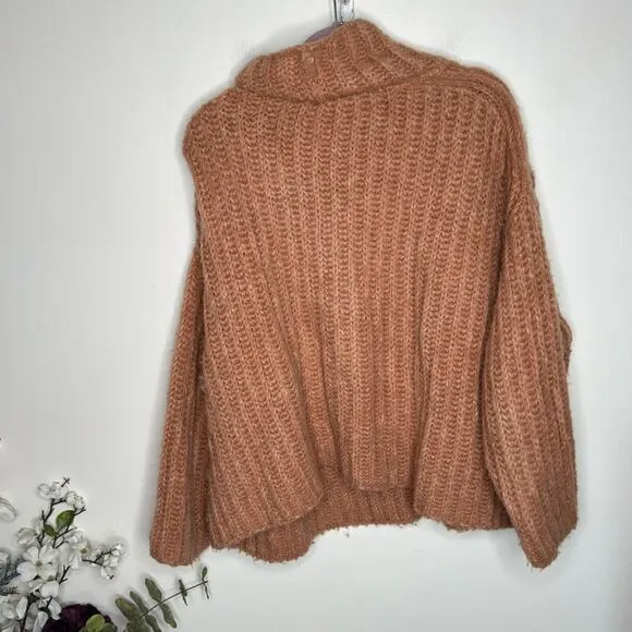 FREE PEOPLE Fluffy Fox Chunky Alpaca Sweater Peachy Papaya
