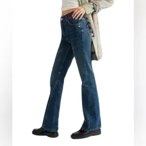 Free People We The Free Serafin Midrise Slim Bootcut Jeans
