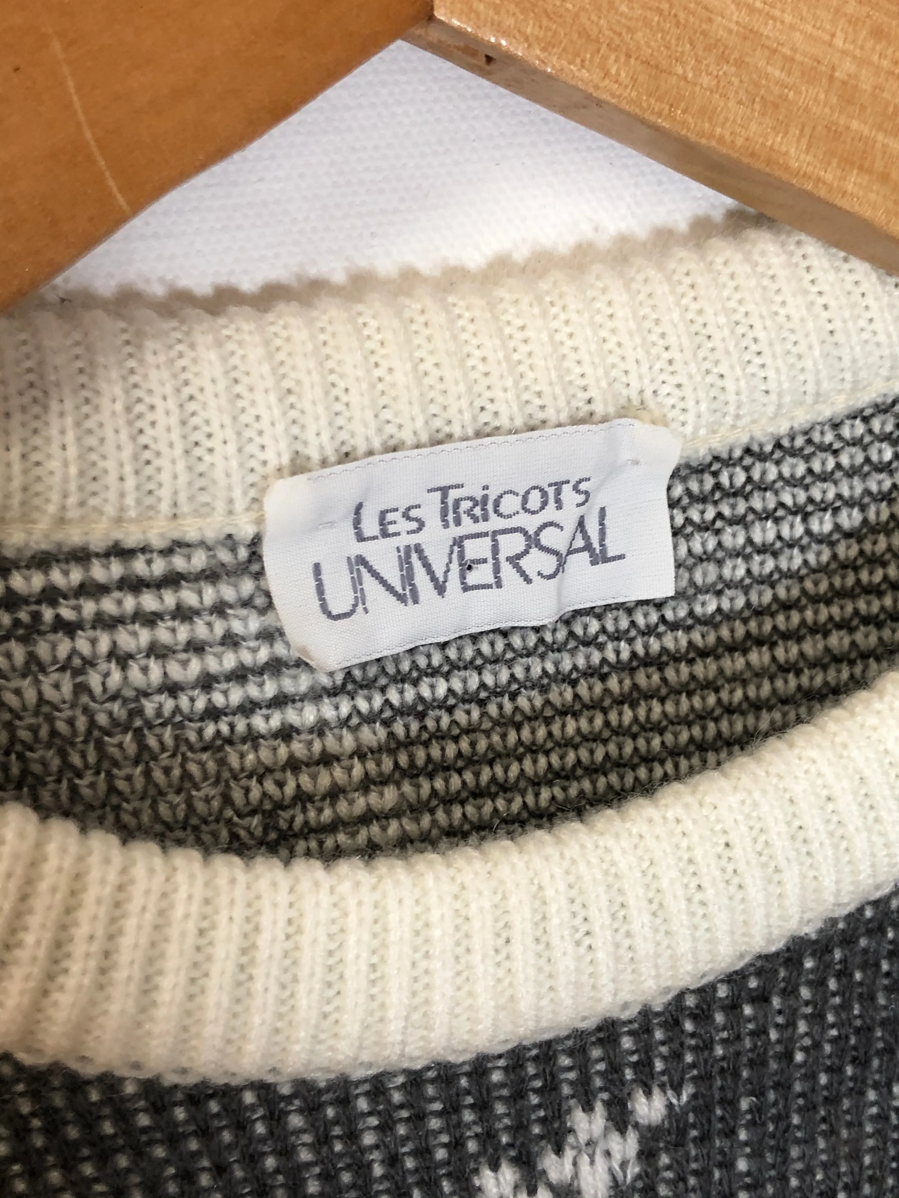Greyscale Nature Knitted Sweater (S/M)