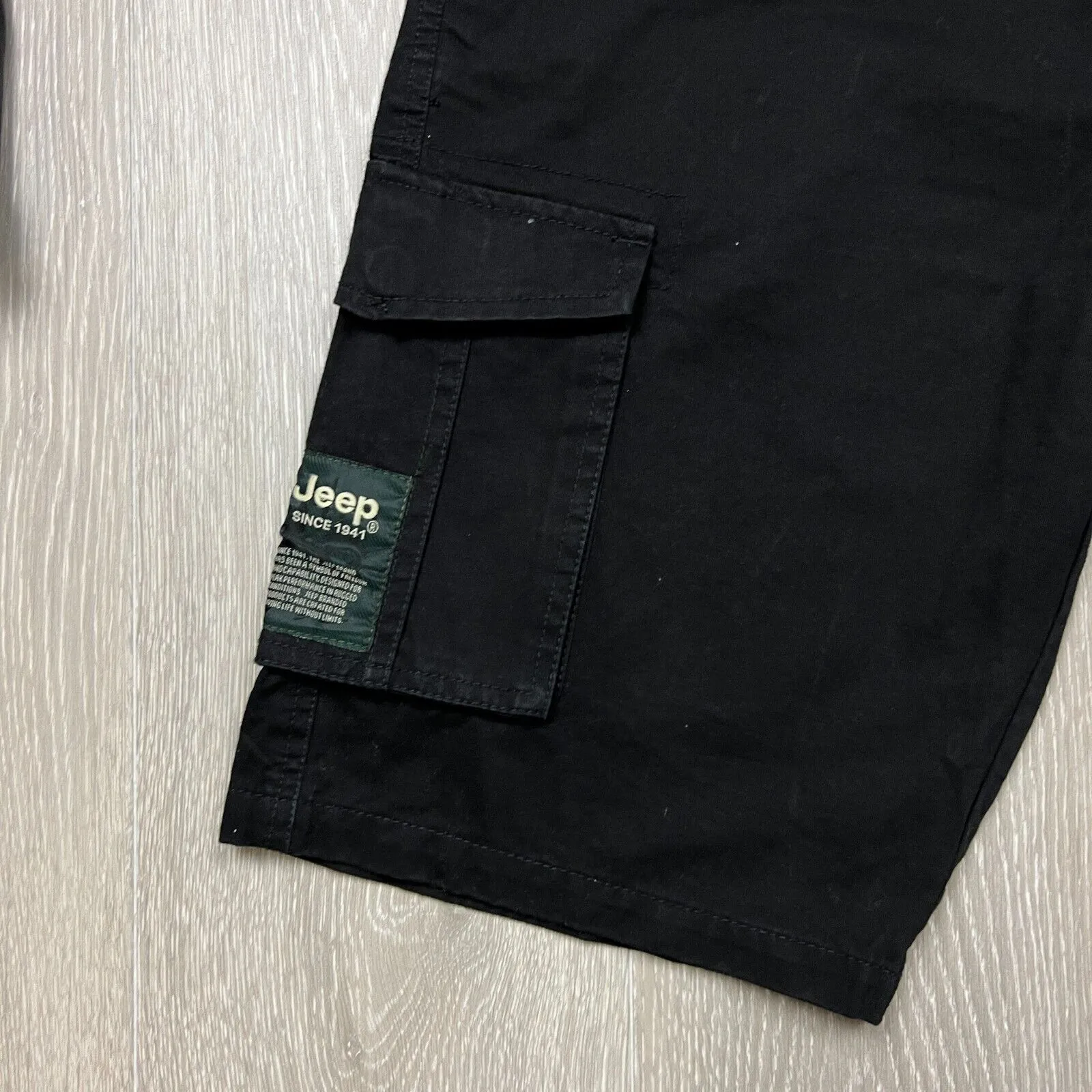 Jeep Mens Black Cargo Shorts Size 31