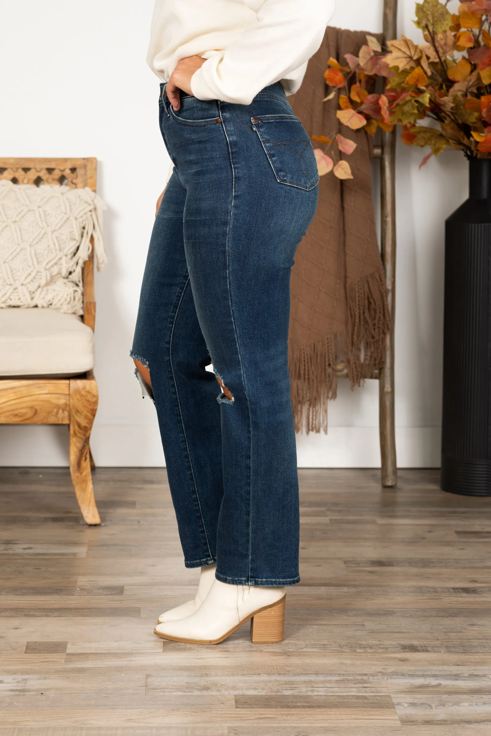 Judy Blue Dark Wash Ripped Knee Dad Jean