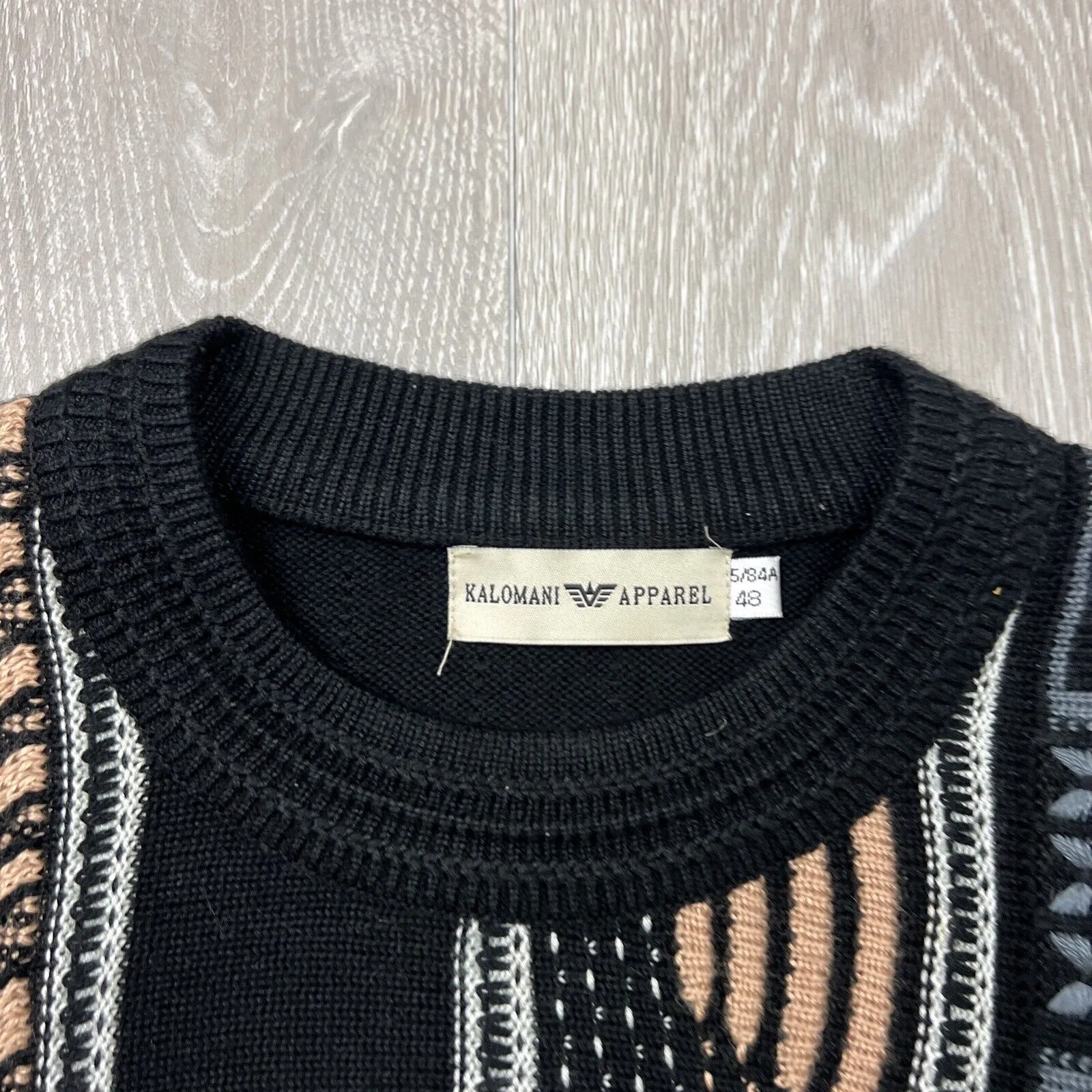 Kalimantan Apparel Vintage Retro Style Pullover Cardigan Size 48 (Med approx)