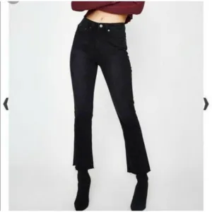 Ksubi Antom High Rise Crop Raw Hem Black Jeans Size 29‎