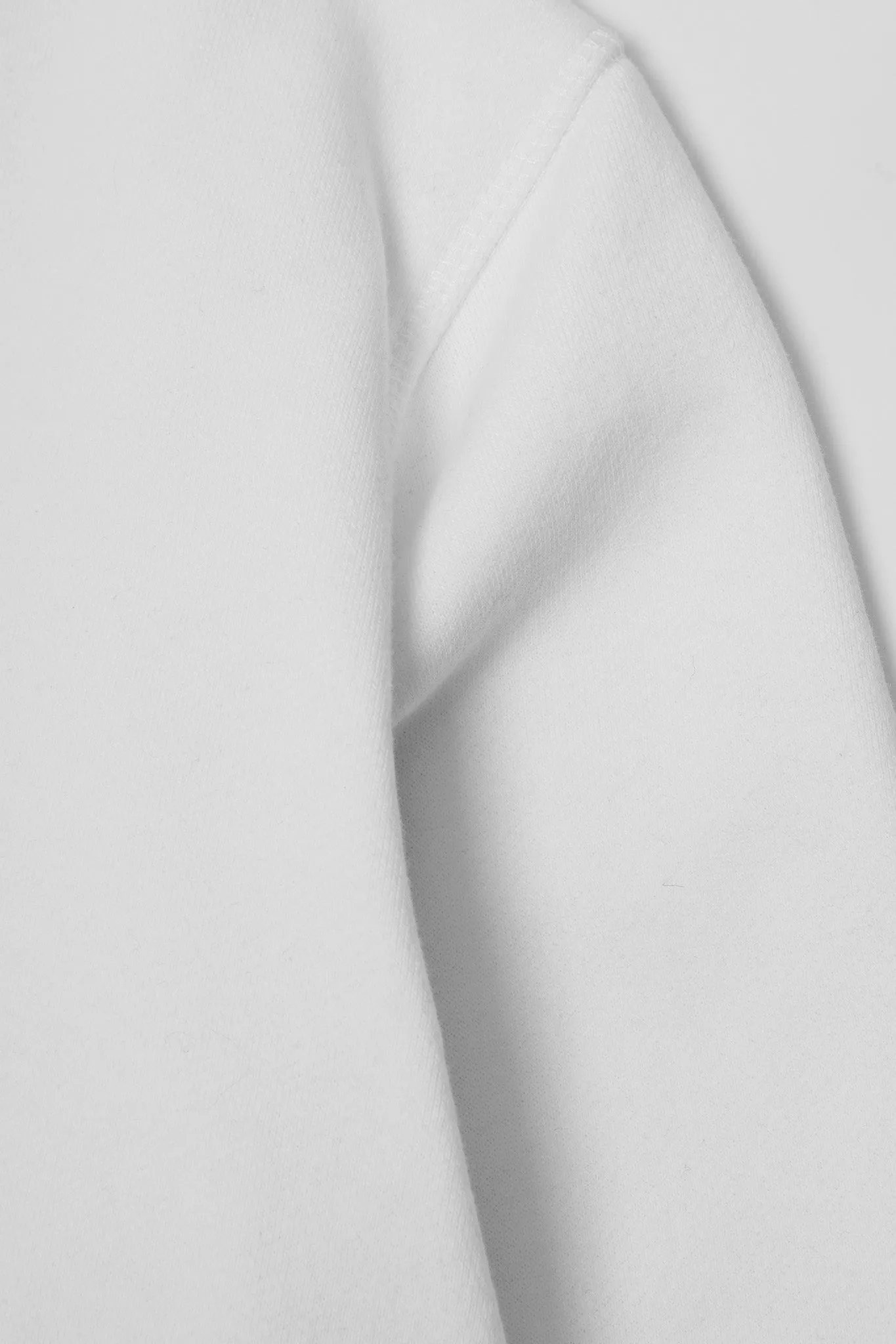 M'$ RIFT HOODIE IN WHITE