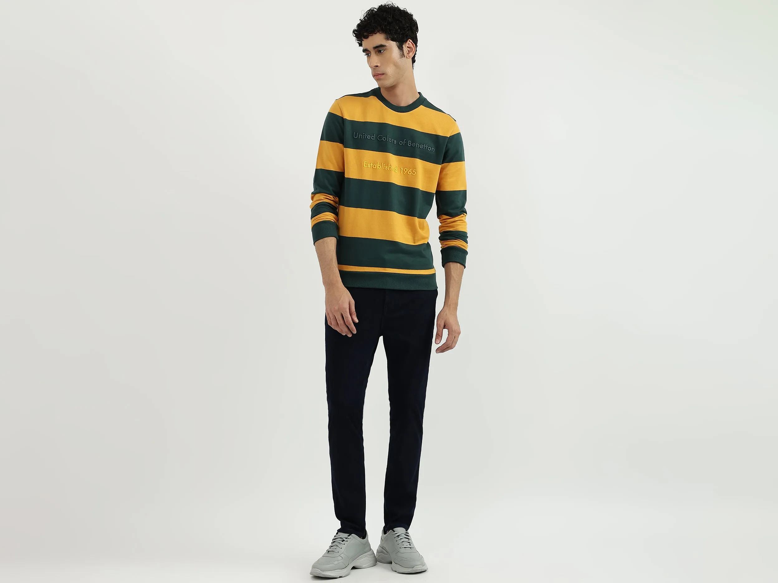 Men Stripe Round Neck Sweatshirt