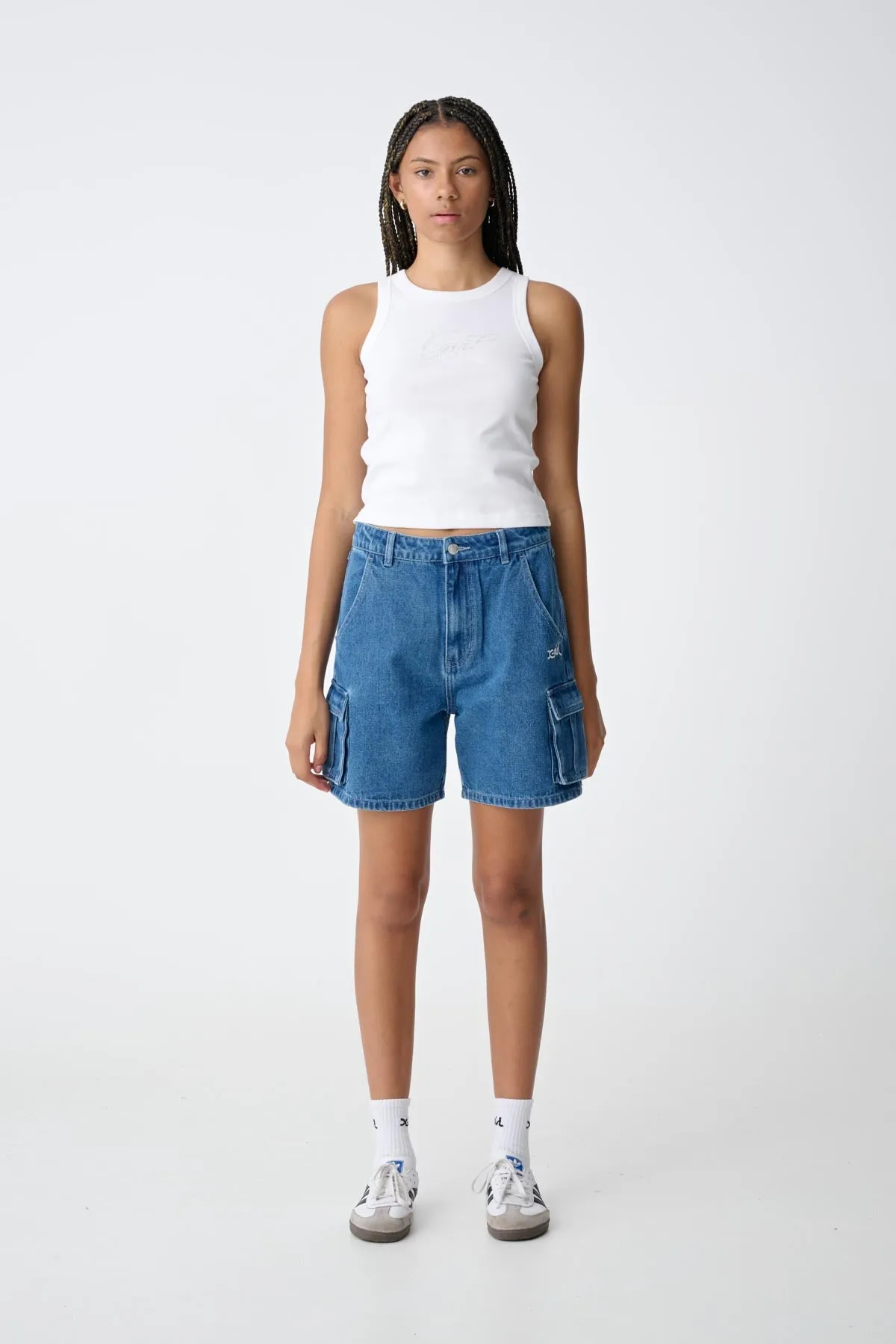 MILLS CARGO SHORT - Indigo Denim