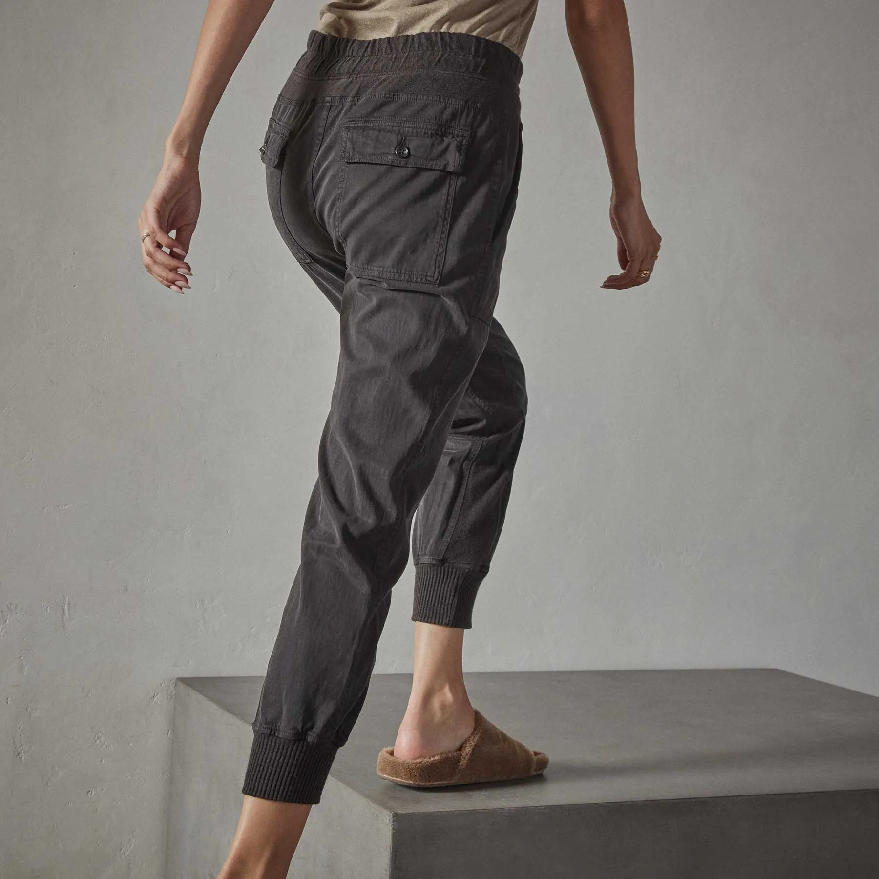 Mixed Media Pant - Carbon