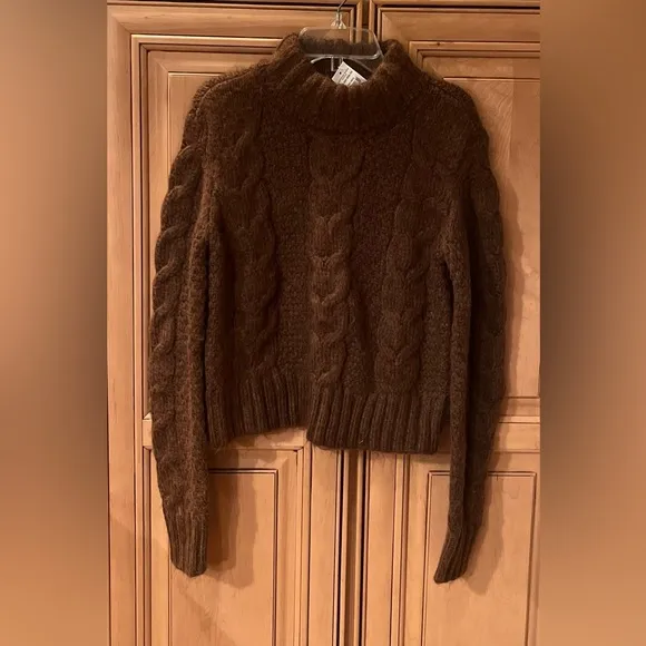 NWT American Eagle Mock Neck Wool Blend Chunky Pullover