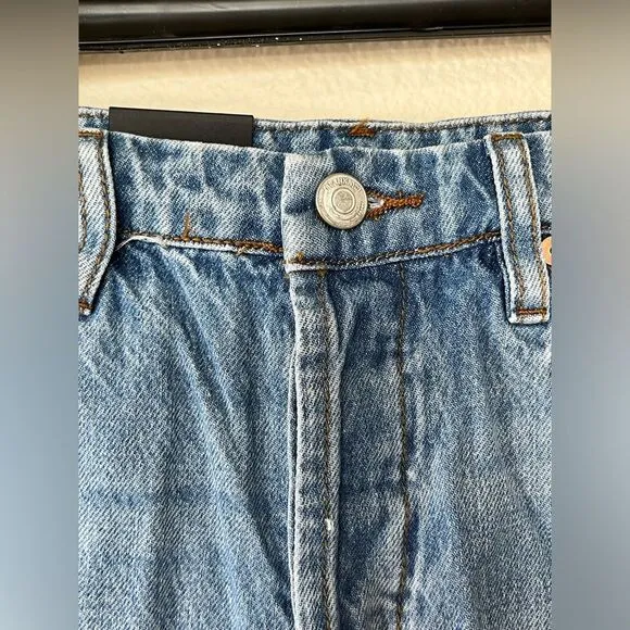 NWT Blank NYC The Baxter Ribcage Straight Leg Distressed Jeans Size 25 #224