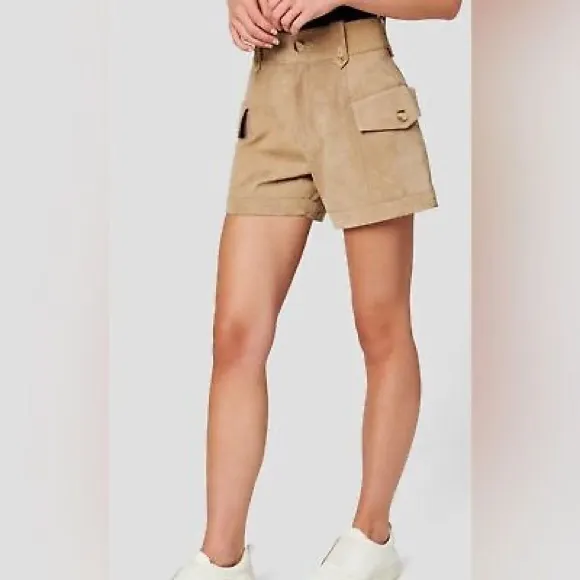 NWT BLANKNYC “Bare It All” Genuine Leather Cargo Shorts in Tan, Size 25
