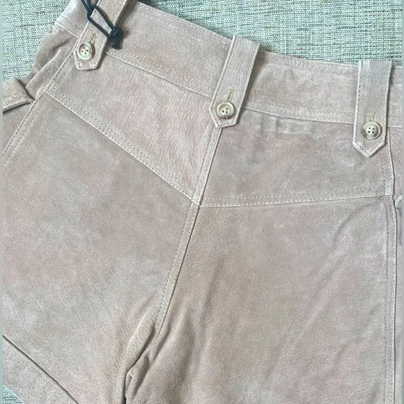 NWT BLANKNYC “Bare It All” Genuine Leather Cargo Shorts in Tan, Size 25
