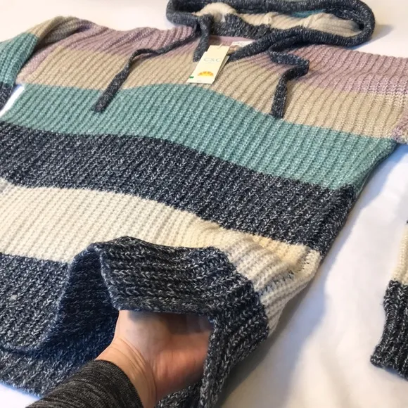 NWT C&amp;C California Marl Striped Chunky Hooded V-Neck Sweater