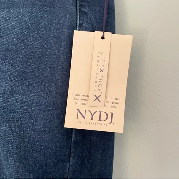 NWT NYDJ Barbara Bootcut Jeans in Grant Wash Women’s Size 28W