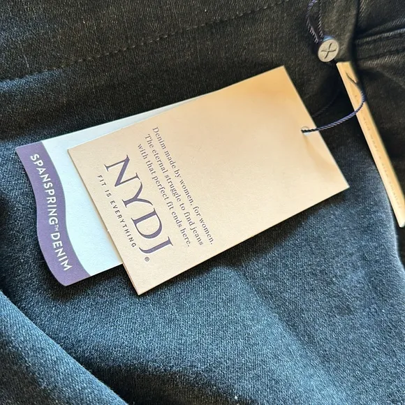 NWT NYDJ  Pull-On Slim Bootcut Jeans In Color Trinity Black SZ-1XT