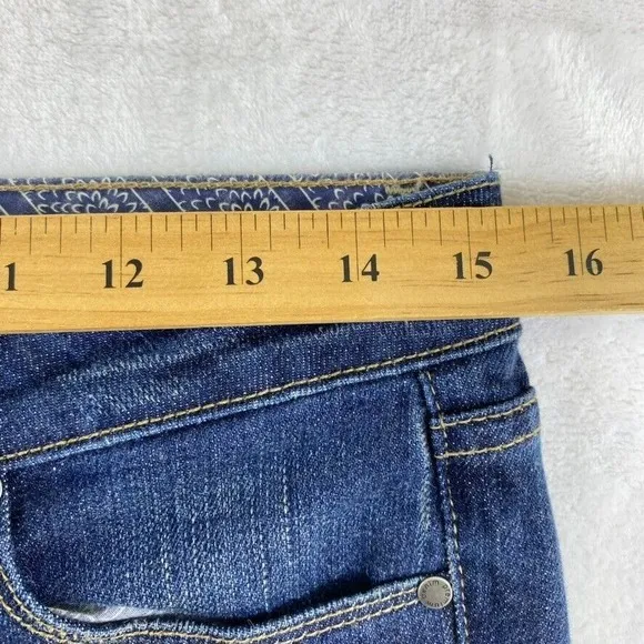 Paige Jeans Women Sz 28 Petite 15x31 Laurel Canyon Low Rise Bootcut