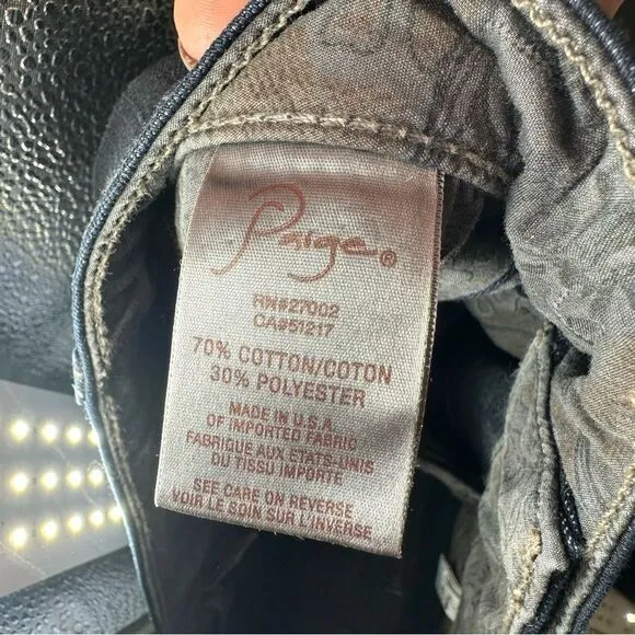Paige Size 30 Hidden Hills Like New Bootcut, Dark Wash Mid-Rise, Stretch Jeans