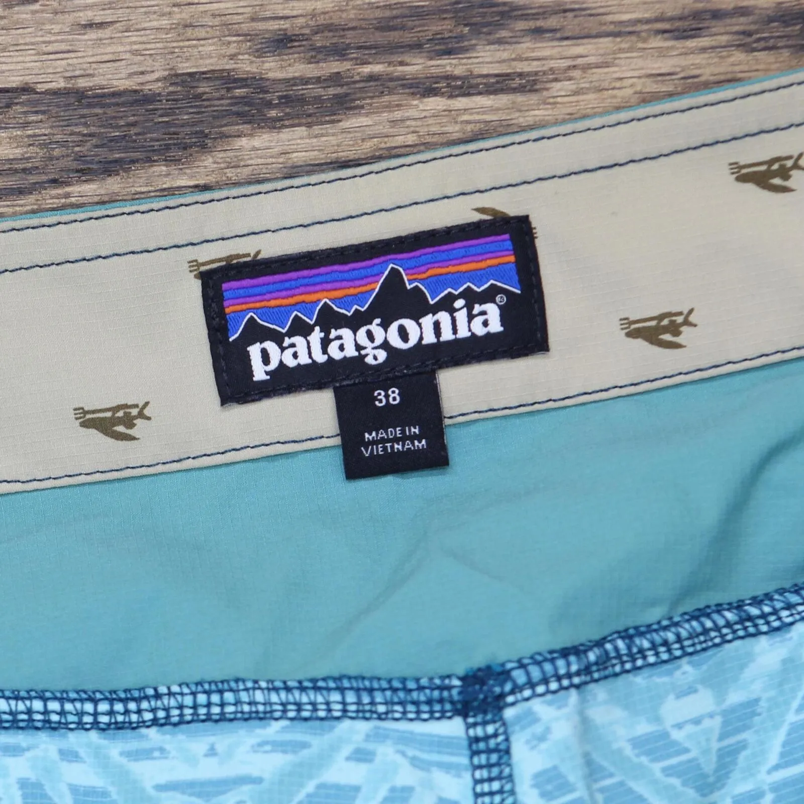 Patagonia Mens Patterned Unlined Swim Board Shorts 166c1fbcabdb2e Blue Multi 38