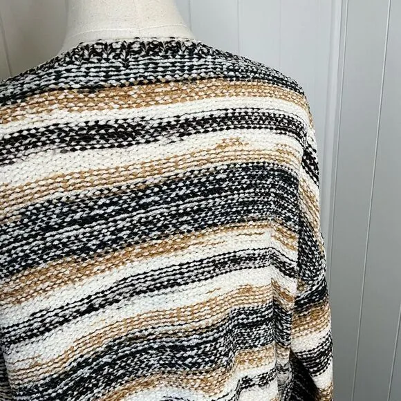 Pol Womens Oversized Small Sweater Black Cream Gold Frayed Seams Chunky NWOT