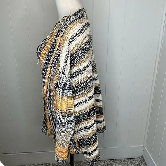 Pol Womens Oversized Small Sweater Black Cream Gold Frayed Seams Chunky NWOT