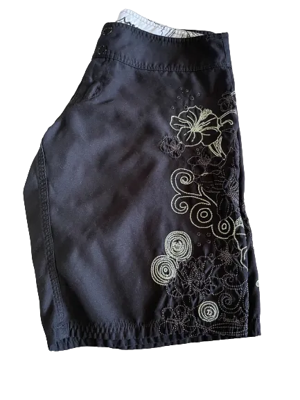 Powder Room Black Board Shorts