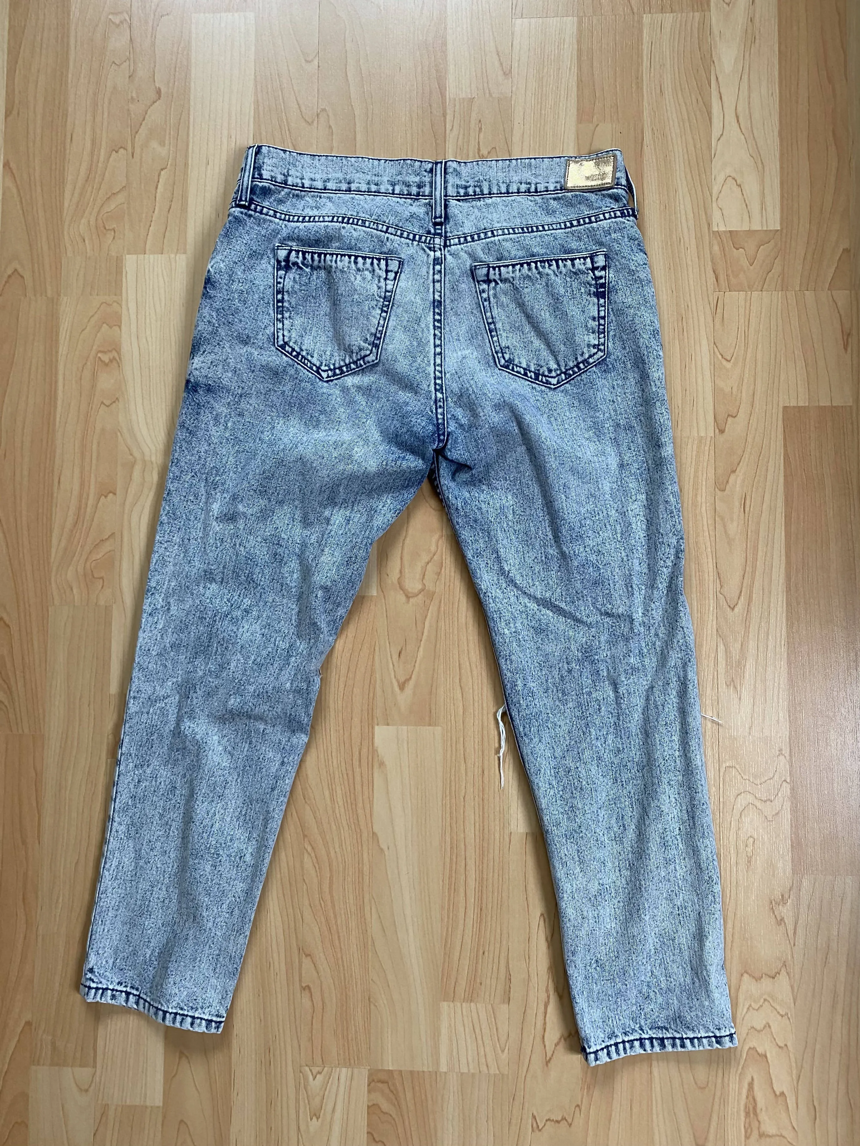 Ripped Boyfriend Jeans