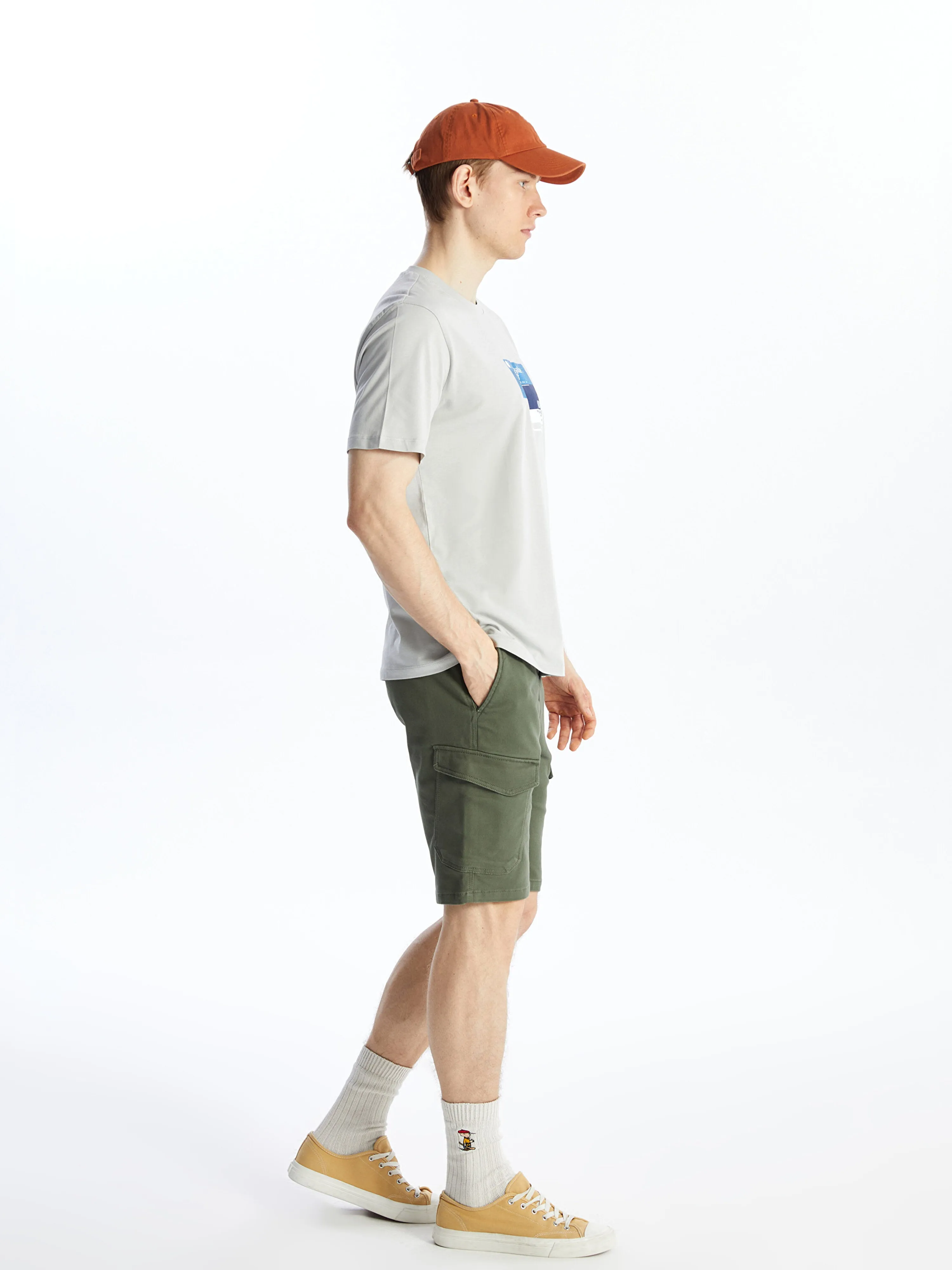 Slim Fit Men Cargo Shorts
