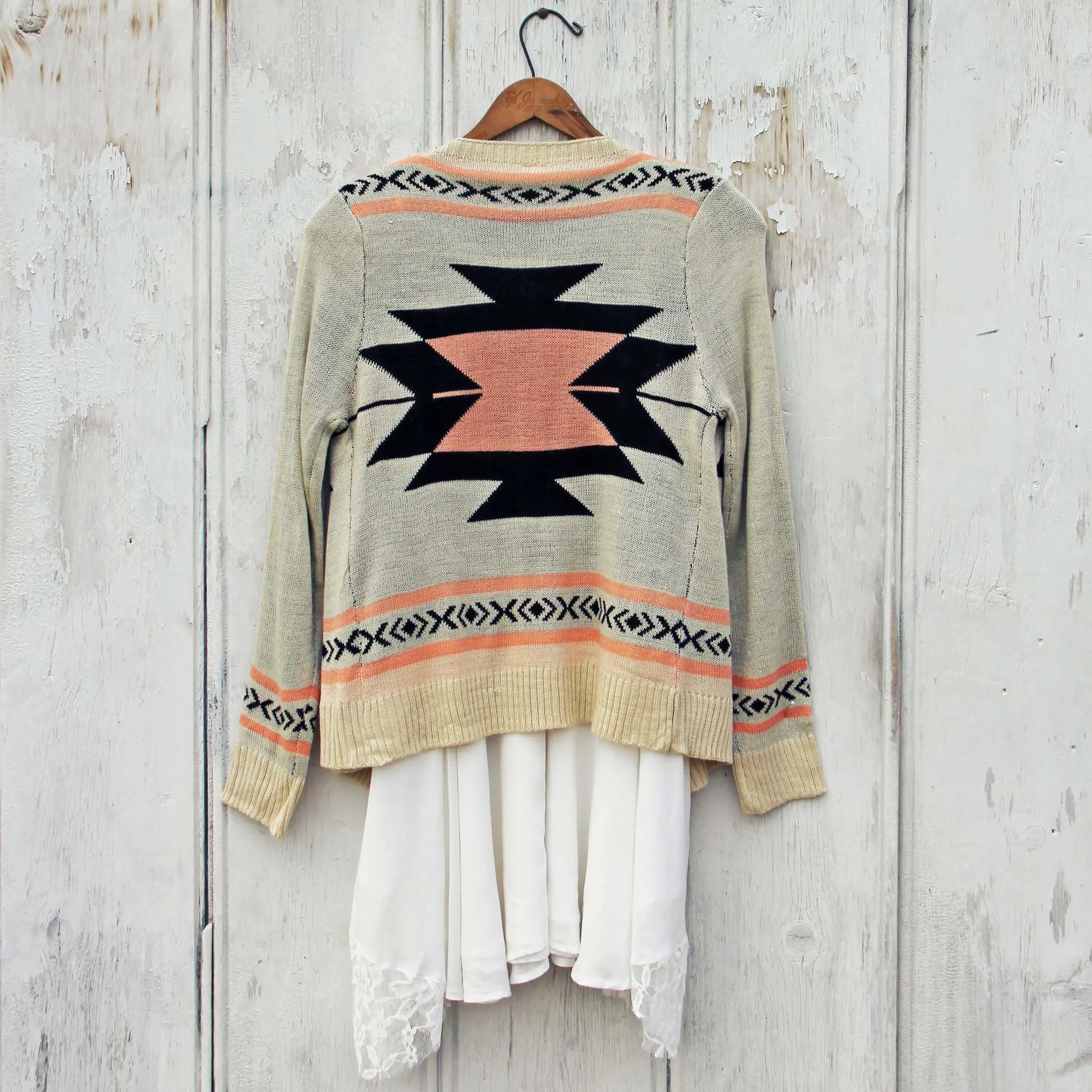 Smoke River Sweater in Peach