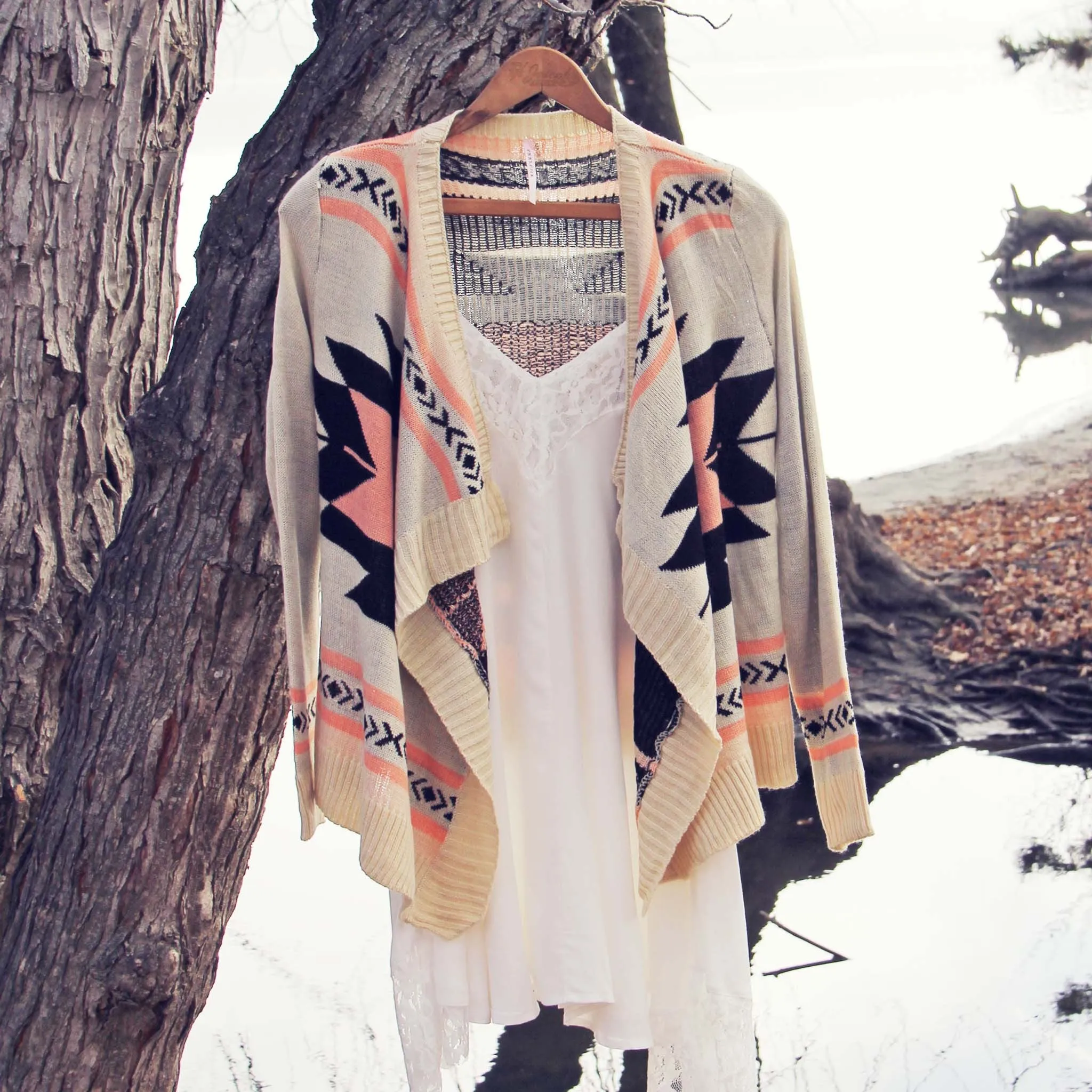 Smoke River Sweater in Peach
