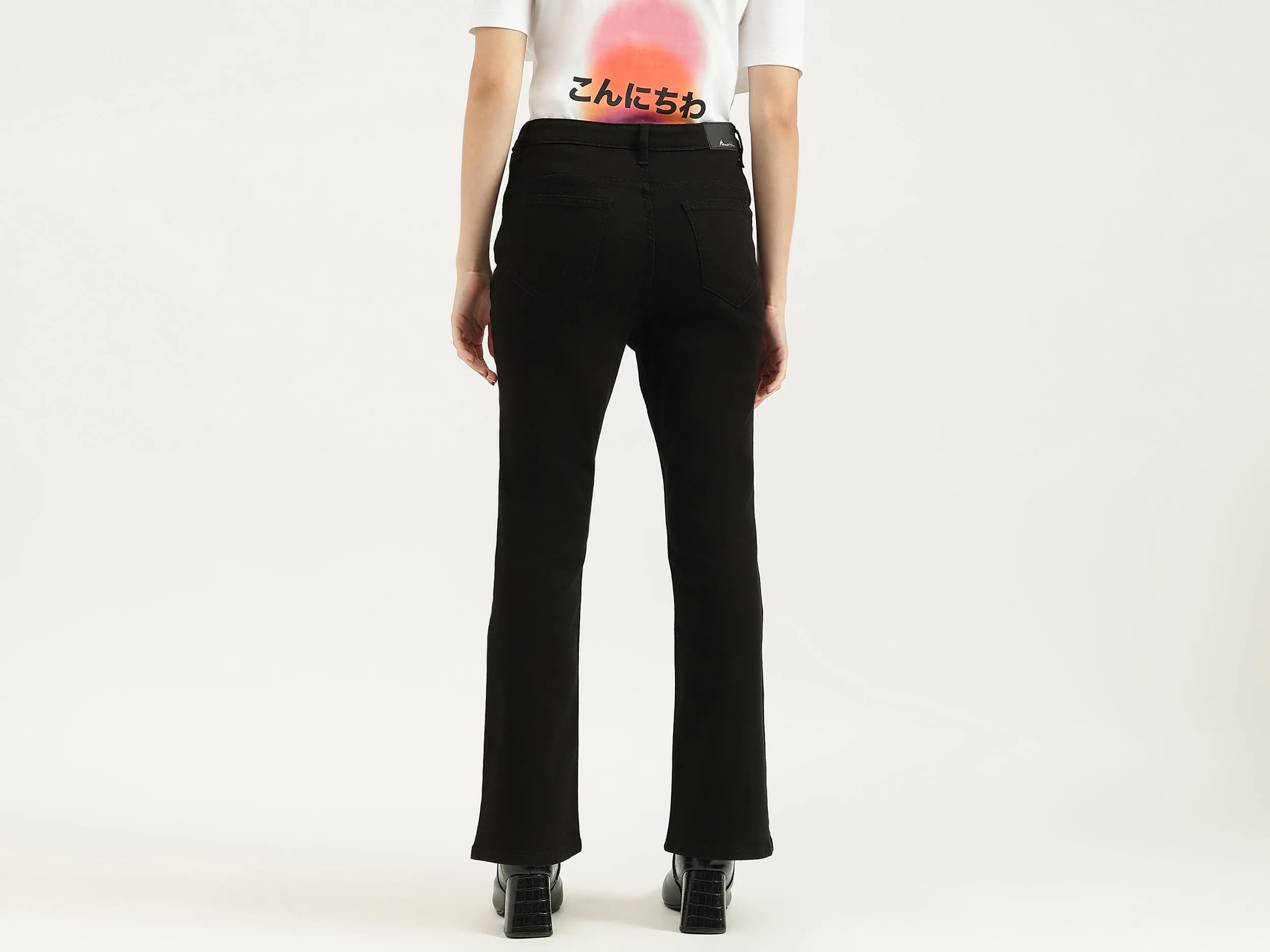 Solid Bootcut Fit Jeans