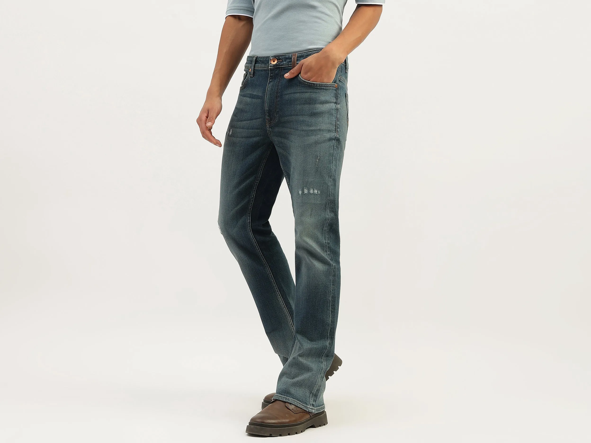Solid Bootcut Fit Jeans