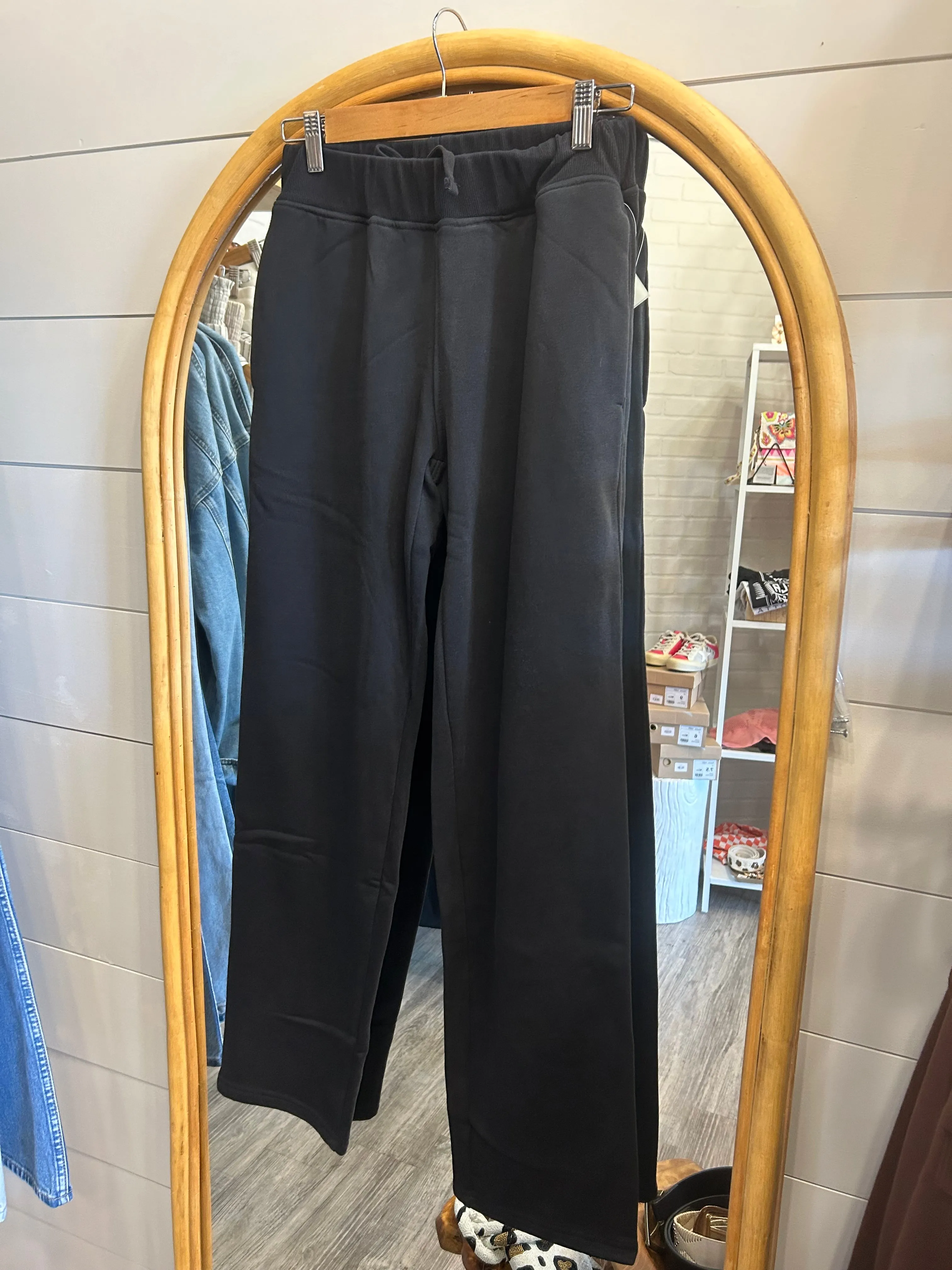 Straight Leg Lounge Pant