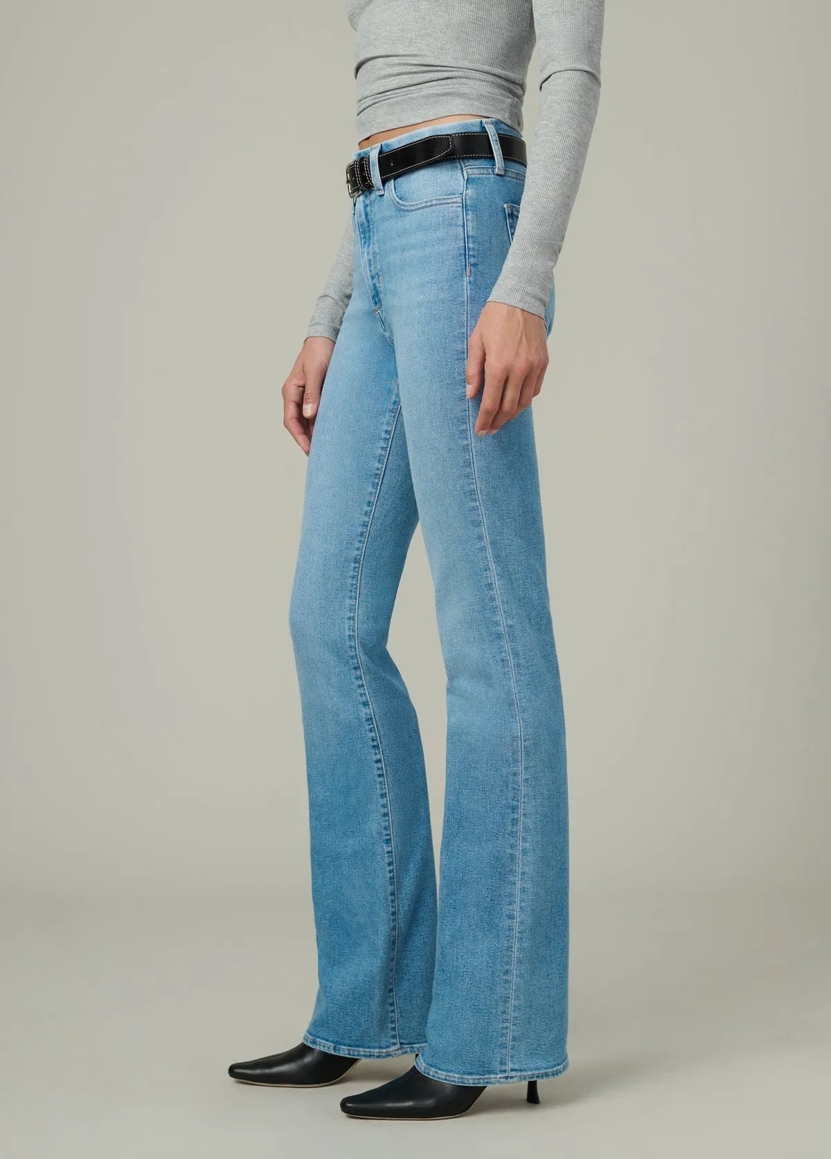 The Hi honey Bootcut in Snatched by Joe's Jeans