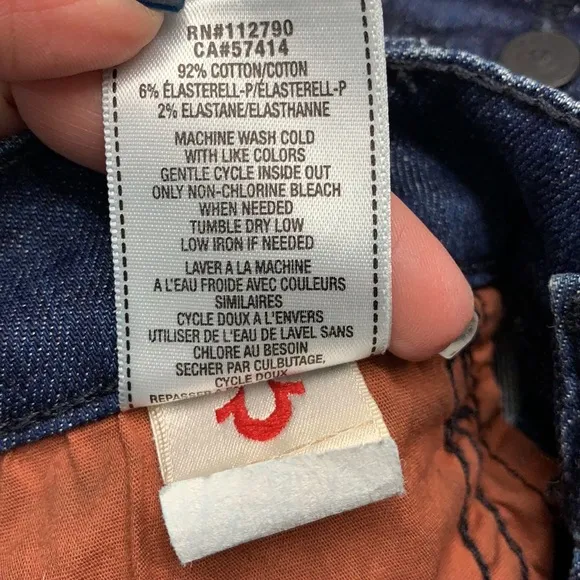 {True Religion} Becca Mid Rise Bootcut Dark Wash Jeans Size 28
