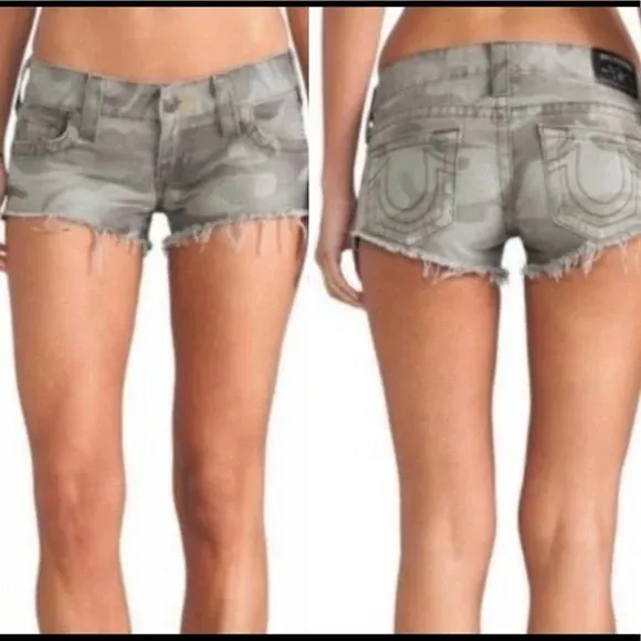 True Religion Brand Jeans SECTION JOEY CUT OFF Low Rise Distressed Shorts